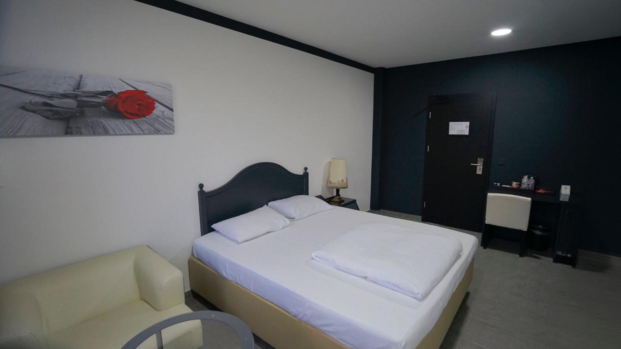 Tibet Hotel Am Airport Duesseldorf-Ratingen Exteriér fotografie