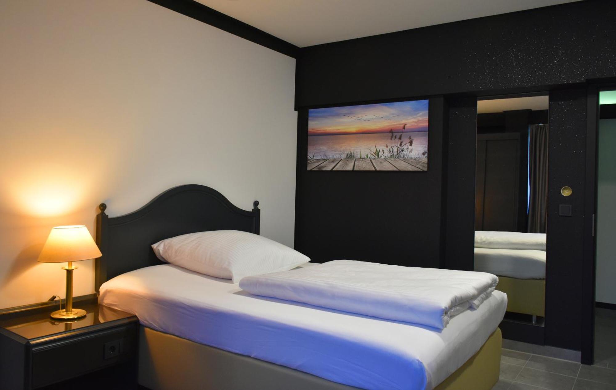 Tibet Hotel Am Airport Duesseldorf-Ratingen Exteriér fotografie